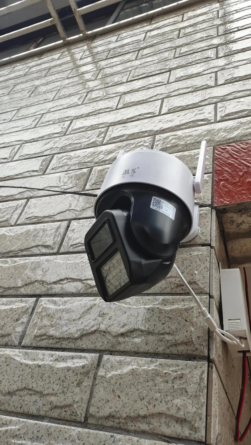 红外线摄像头晚上能不能看清人呢 红外线摄像头晚上能不能看清人呢